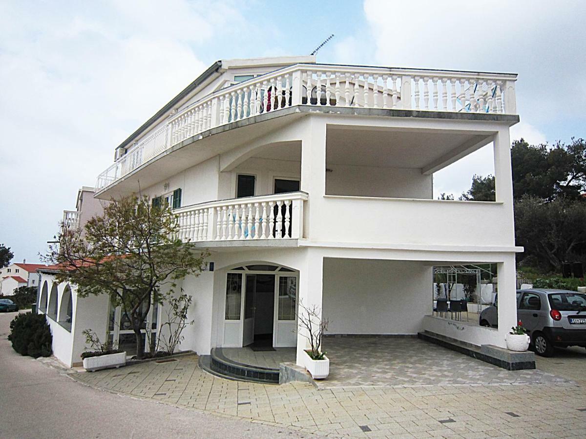 Apartment House Berry Primošten Exteriér fotografie